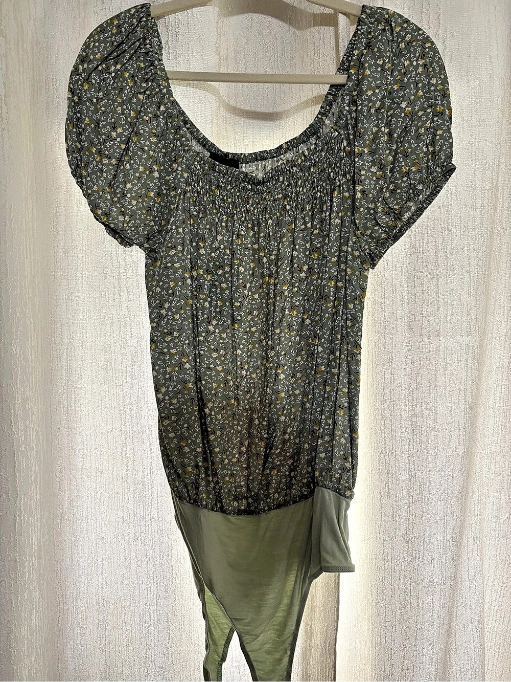 HEYSON Floral Bodysuit Green Size Large NWT